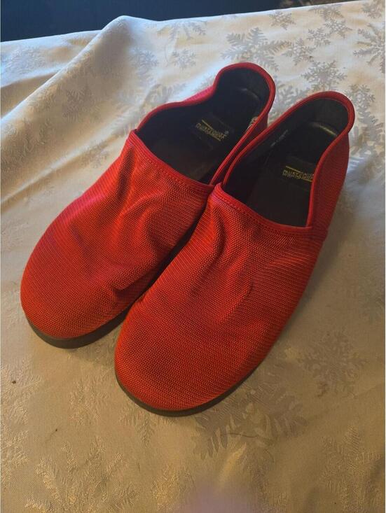 Shoes - Vintage What's What Red Stretch Mesh Loafers Size 8.5M